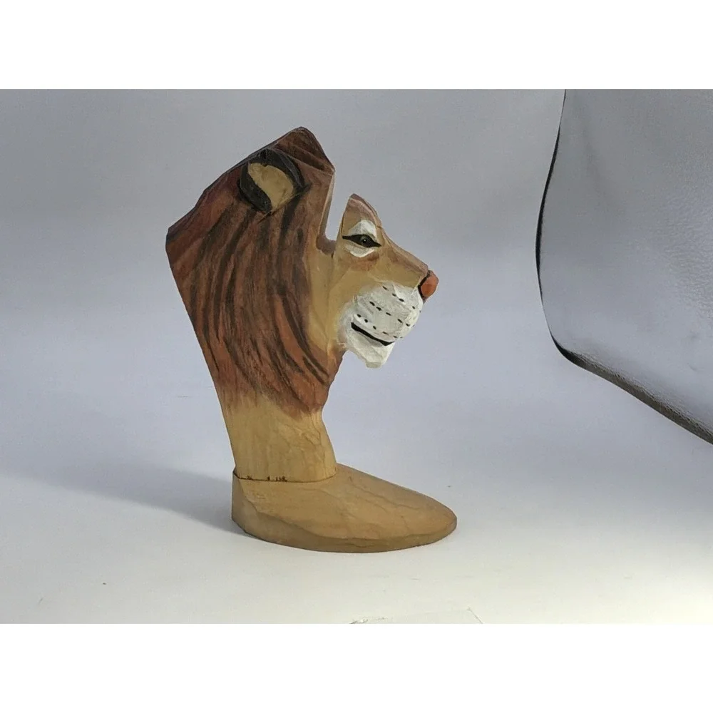 Carved Wood Lion‎ Eye Glass Holder Stand Bass Wood